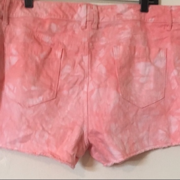 Old navy shorts pink tie dye size 22 - Picture 6 of 6